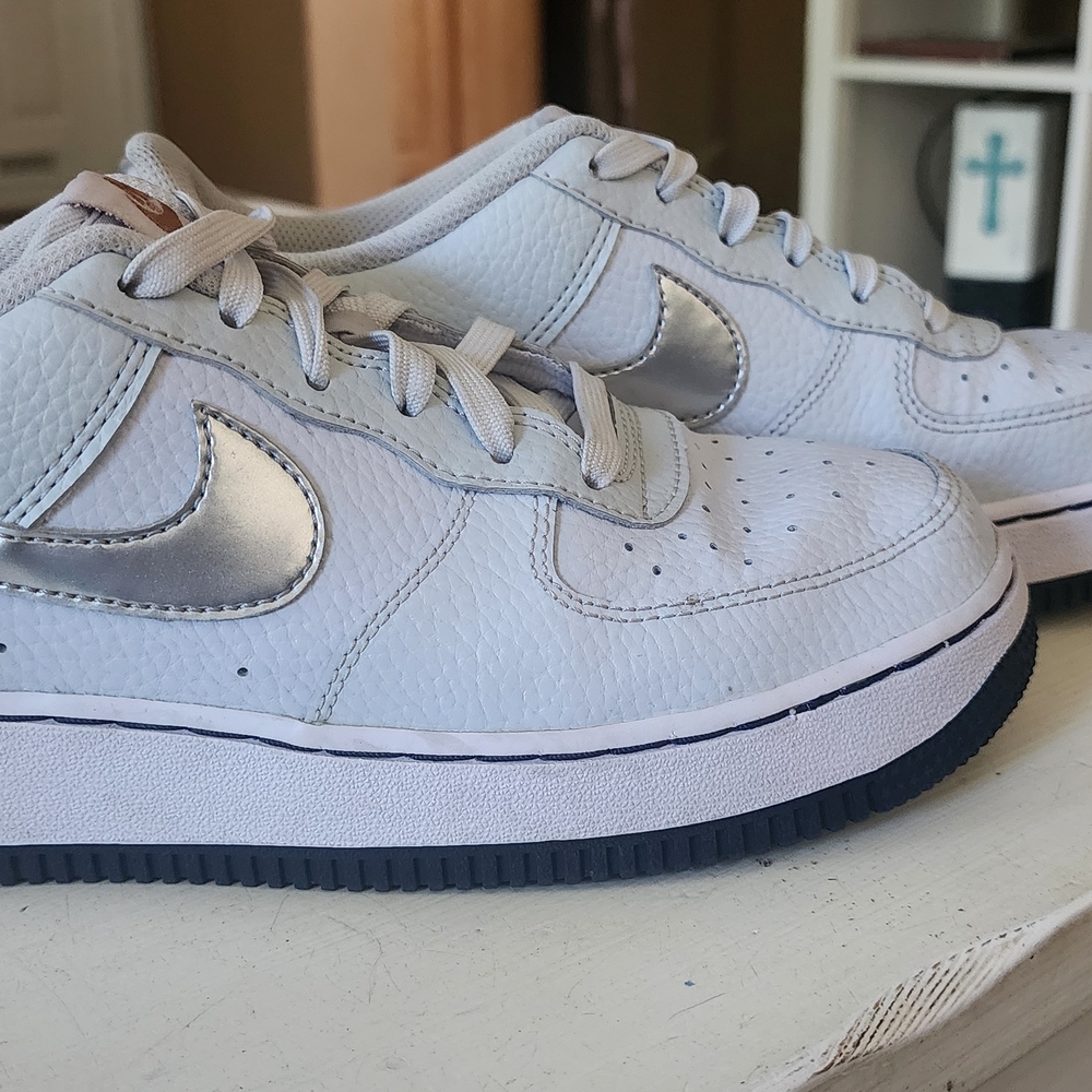 Nike Air Force 1 GS 'Pure Platinum Barely Grape